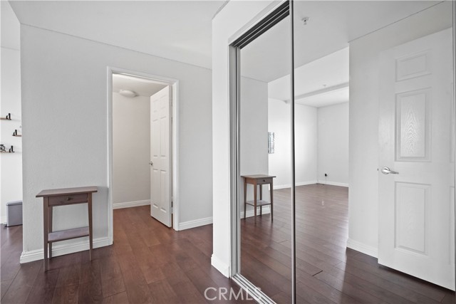 13200 Pacific Promenade, Playa Vista CA: https://media.crmls.org/medias/9b23cf74-010d-48f0-968c-ff30fc4f1ae4.jpg