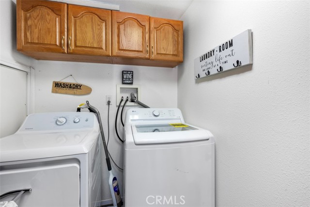 33075 Grand Avenue, Winchester CA: https://media.crmls.org/medias/9b249cd7-ee24-4b6b-a062-b5607a7cdcaf.jpg