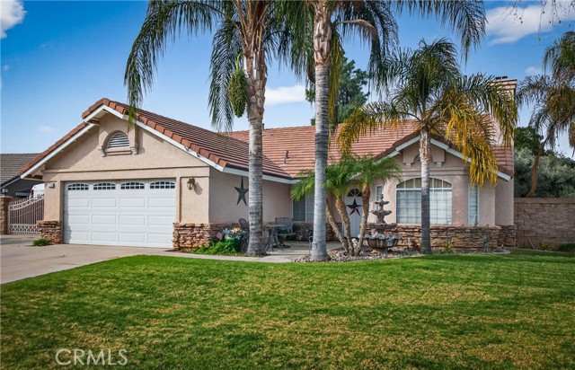 Detail Gallery Image 4 of 25 For 13500 San Lucas, Yucaipa,  CA 92399 - 3 Beds | 2 Baths