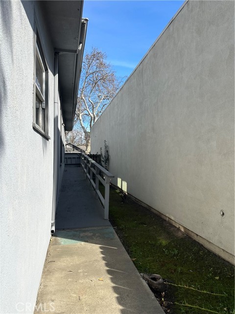 Image 21 of 25 For 615 15th Street