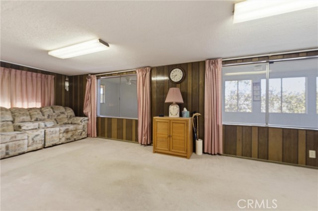 Detail Gallery Image 10 of 35 For 3322 Dawn, Rosamond,  CA 93560 - 4 Beds | 1/2 Baths