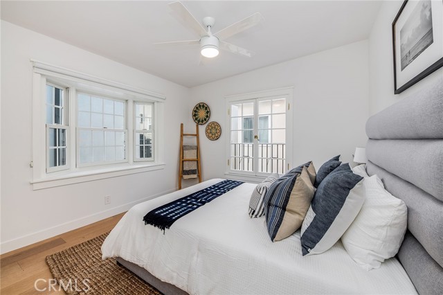 209 15th Street, Manhattan Beach, California 90266, 3 Bedrooms Bedrooms, ,2 BathroomsBathrooms,Residential,Sold,15th,SB23017345