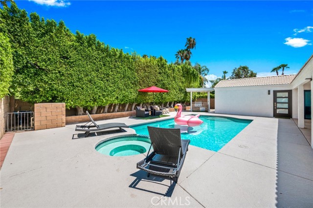 68870 Durango Road, Cathedral City CA: https://media.crmls.org/medias/9b28baa6-9cf5-49e5-8d35-9ca4327ec79c.jpg