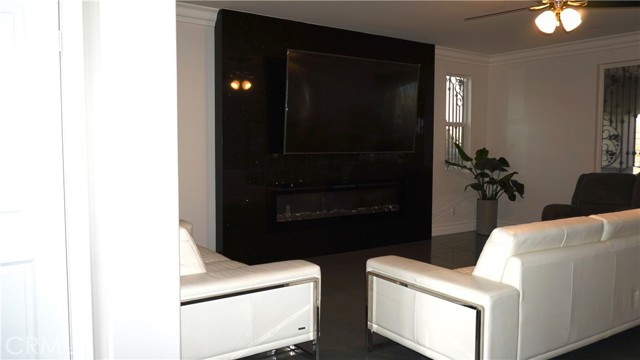 Detail Gallery Image 16 of 48 For 6895 Baroque Ct, San Bernardino,  CA 92407 - 5 Beds | 4 Baths