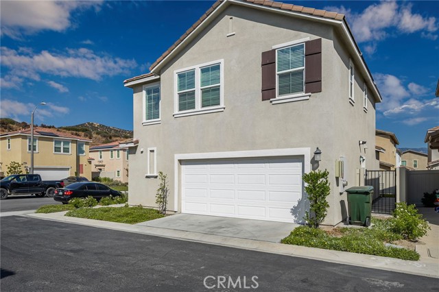 Detail Gallery Image 3 of 40 For 17181 Gray Pine Pl, San Bernardino,  CA 92407 - 3 Beds | 2/1 Baths