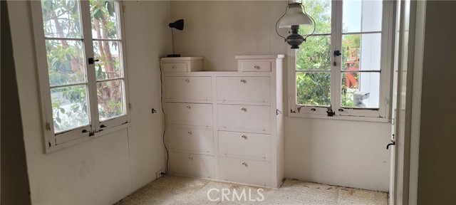 495 Saint Anns Drive, Laguna Beach CA: https://media.crmls.org/medias/9b29a048-ae13-4039-8e01-3563c5d43857.jpg