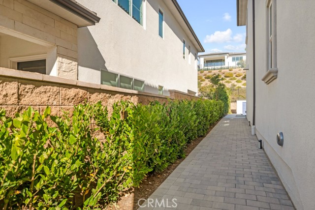 Detail Gallery Image 57 of 75 For 20725 W Bluebird Ct, Porter Ranch,  CA 91324 - 5 Beds | 5/1 Baths