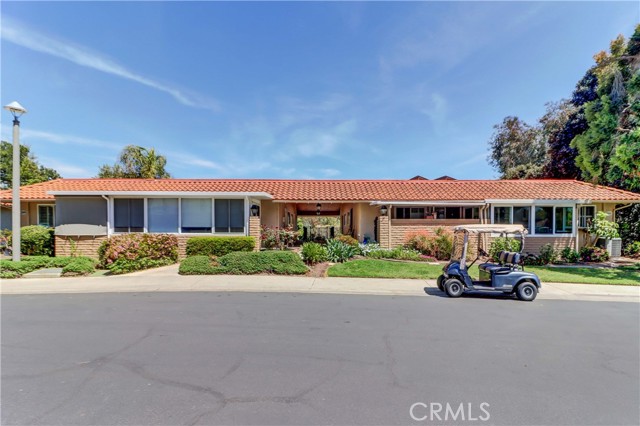 3249 San Amadeo # O, Laguna Woods, California 92637, 2 Bedrooms Bedrooms, ,1 BathroomBathrooms,Residential Lease,For Rent,3249 San Amadeo # O,CROC24029664