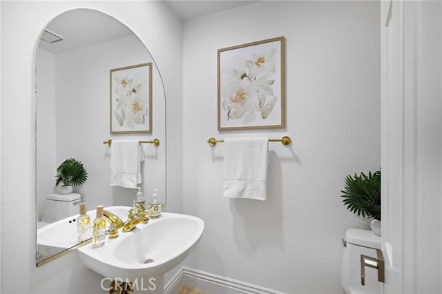 Detail Gallery Image 17 of 49 For 2 Dellwood, Rancho Santa Margarita,  CA 92679 - 4 Beds | 3/1 Baths