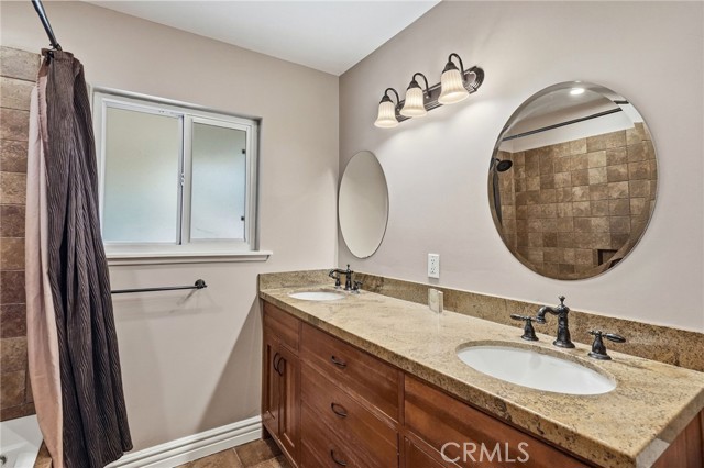 Detail Gallery Image 20 of 64 For 22301 Marilla St, Chatsworth,  CA 91311 - 4 Beds | 3 Baths