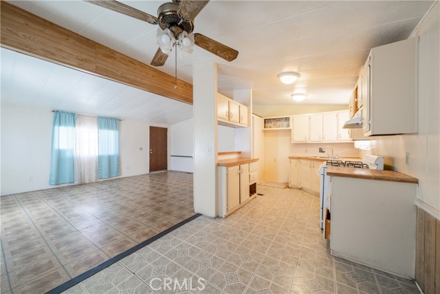 Detail Gallery Image 6 of 25 For 3524 E Avenue R #300,  Palmdale,  CA 93550 - 3 Beds | 2 Baths