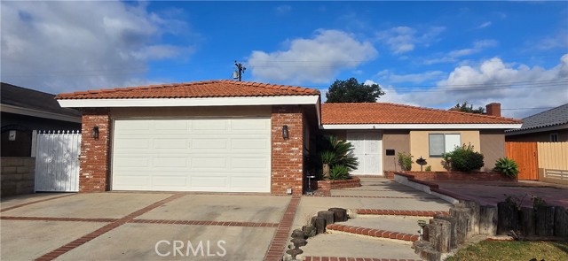Detail Gallery Image 2 of 25 For 2618 S Pacific Ave, Santa Ana,  CA 92704 - 4 Beds | 2 Baths