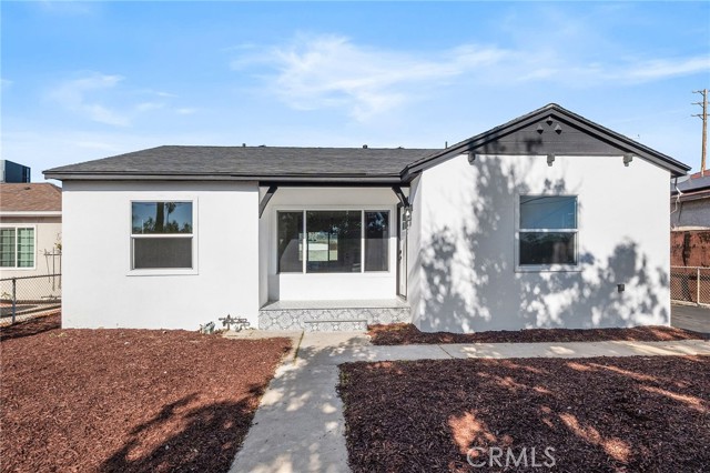 Detail Gallery Image 2 of 34 For 13509 Montague St, Arleta,  CA 91331 - 3 Beds | 2 Baths