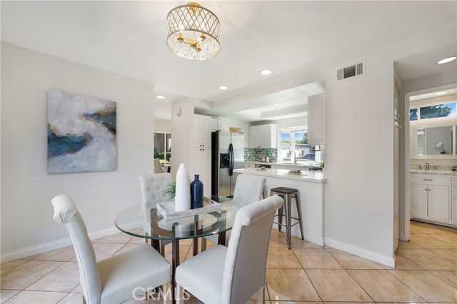 Detail Gallery Image 21 of 60 For 20 Sacramento, Irvine,  CA 92604 - 3 Beds | 2/1 Baths