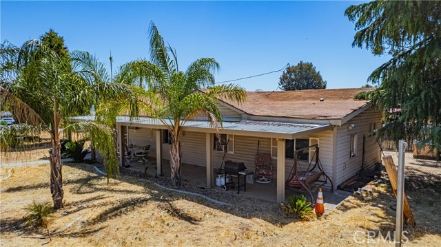 Detail Gallery Image 6 of 15 For 21587 Grand Ave, Wildomar,  CA 92595 - 2 Beds | 1 Baths