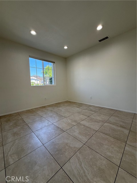 Detail Gallery Image 15 of 39 For 12 Poppyfield Ln, Rancho Santa Margarita,  CA 92688 - 3 Beds | 2/1 Baths