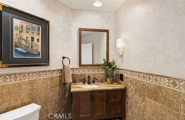 Detail Gallery Image 17 of 45 For 14 Dover, Rancho Santa Margarita,  CA 92679 - 4 Beds | 4/1 Baths