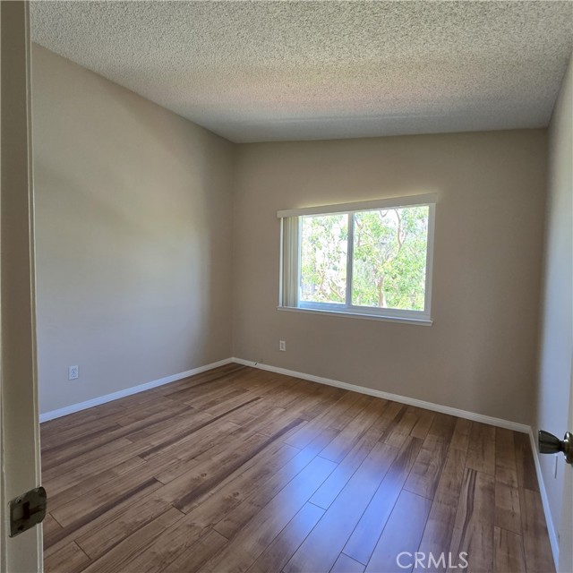 Detail Gallery Image 24 of 29 For 951 Inn Keeper Ln #D,  Corona,  CA 92881 - 3 Beds | 2/1 Baths