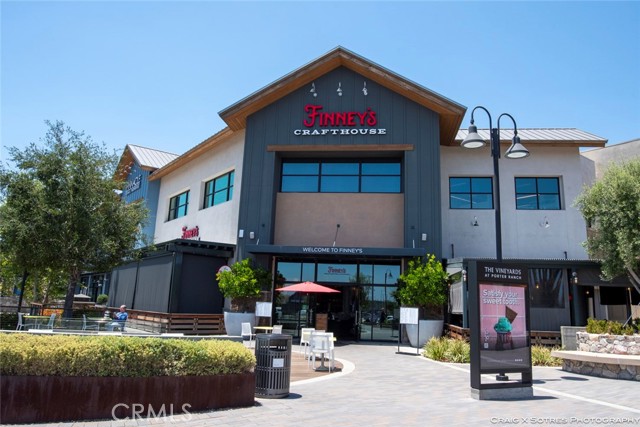 Detail Gallery Image 62 of 65 For 20552 Edgewood Ct, Chatsworth,  CA 91311 - 5 Beds | 5/1 Baths