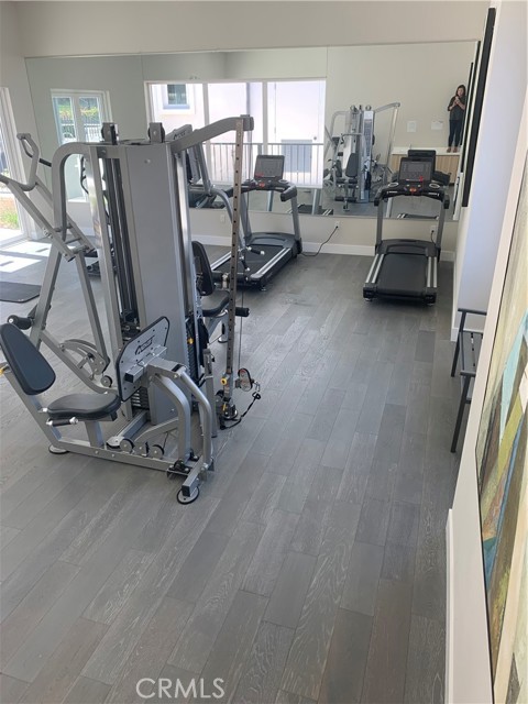 8 Bethpage Lane, Phillips Ranch CA: https://media.crmls.org/medias/9b323d1d-1222-4376-9418-00f86fd70688.jpg