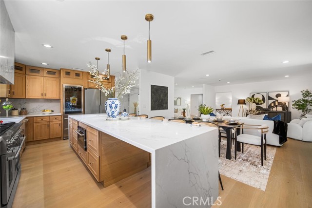 Image 11 of 68 For 3209 Lakeknoll Drive