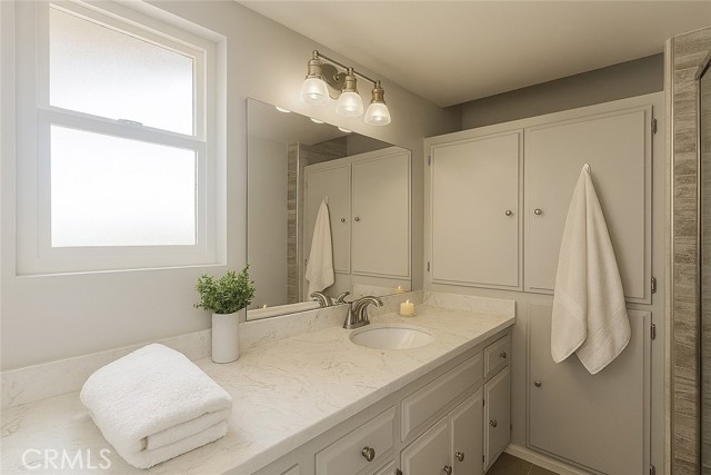 Detail Gallery Image 10 of 13 For 41150 Nona Ct, Hemet,  CA 92544 - 3 Beds | 2 Baths