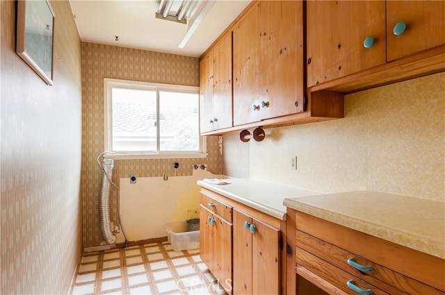 1407 21st Street, Manhattan Beach, California 90266, 3 Bedrooms Bedrooms, ,2 BathroomsBathrooms,Residential,Sold,21st,SB17127628