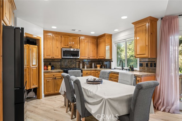24599 Geneva, Crestline, CA 92325