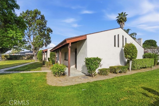 Detail Gallery Image 53 of 57 For 2011 W Katella, Anaheim,  CA 92804 - 2 Beds | 2 Baths