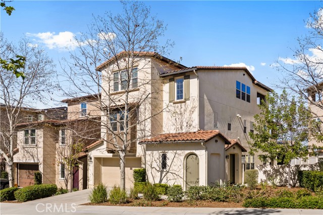 Detail Gallery Image 2 of 47 For 20629 Shepherd Hills, Diamond Bar,  CA 91789 - 5 Beds | 4/2 Baths