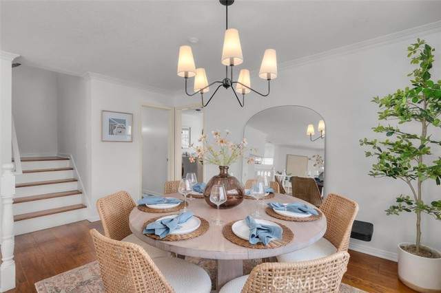 Detail Gallery Image 4 of 20 For 515 S Broadway #B,  Redondo Beach,  CA 90277 - 2 Beds | 2/1 Baths