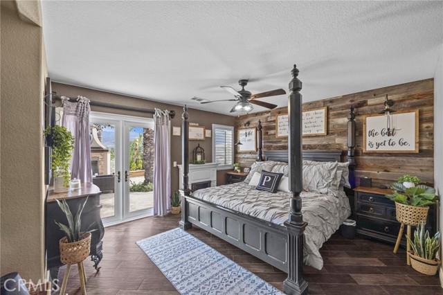 19151 Diplomat Avenue, Corona CA: https://media.crmls.org/medias/9b36492b-b0bb-4905-b049-0a46278f737d.jpg
