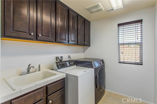 Detail Gallery Image 31 of 57 For 38276 Divot Dr, Beaumont,  CA 92223 - 4 Beds | 2/1 Baths