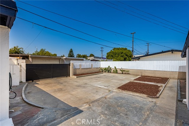 Image 17 of 38 For 1419 Dogwood Avenue
