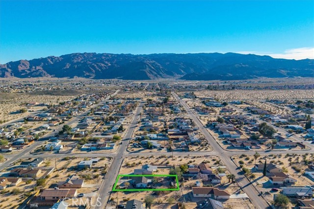 Detail Gallery Image 3 of 40 For 5474 Cahuilla Ave, Twentynine Palms,  CA 92277 - 3 Beds | 2 Baths