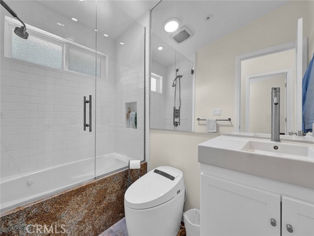 Detail Gallery Image 34 of 39 For 20537 Little Rock Way, Malibu,  CA 90265 - 5 Beds | 3 Baths