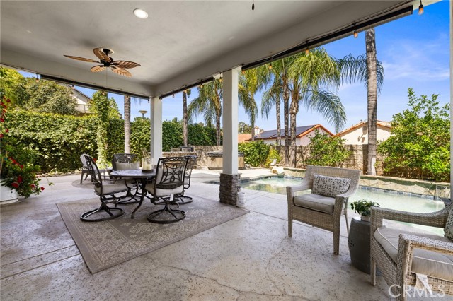 31502 Emperor Drive, Canyon Lake CA: https://media.crmls.org/medias/9b386a00-aac4-48c7-8e2c-c955302058d6.jpg