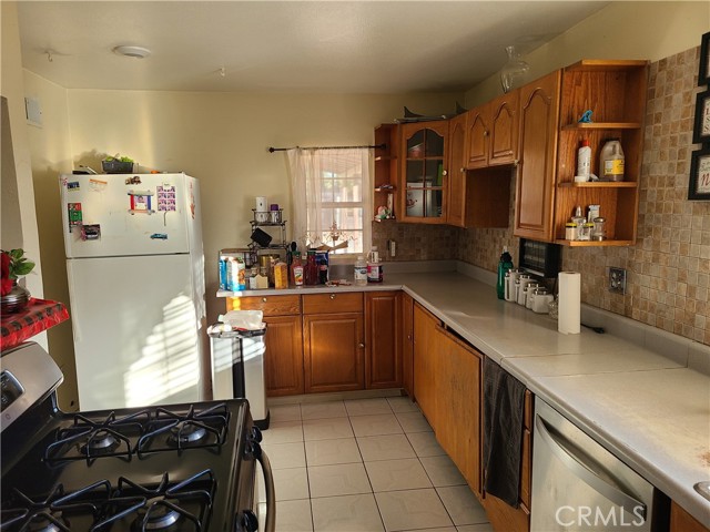 Detail Gallery Image 23 of 34 For 11685 Holmes, Jurupa Valley,  CA 91752 - 5 Beds | 2/1 Baths