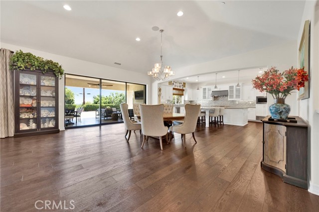 538 Francesca Lane, Glendora CA: https://media.crmls.org/medias/9b38a1ca-9acc-41ec-932d-f5f5bae4c922.jpg