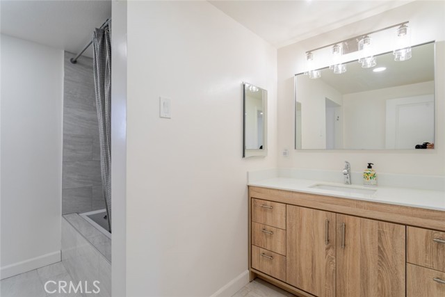 Detail Gallery Image 36 of 51 For 19707 Green Mountain Dr, Newhall,  CA 91321 - 4 Beds | 3 Baths