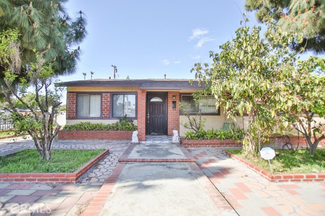Detail Gallery Image 1 of 31 For 12501 Trask Ave, Garden Grove,  CA 92843 - 5 Beds | 3 Baths