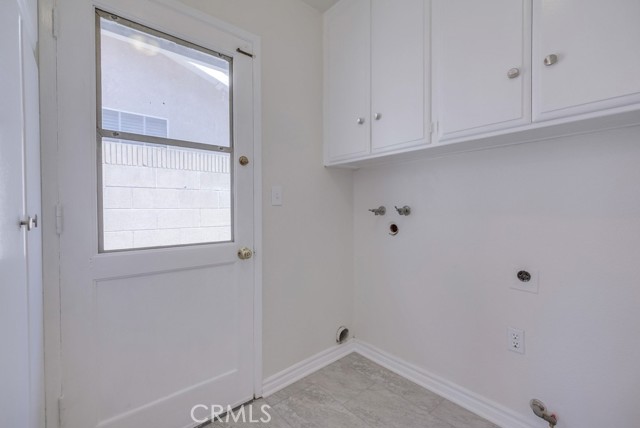 Laundry room area off the kitchen