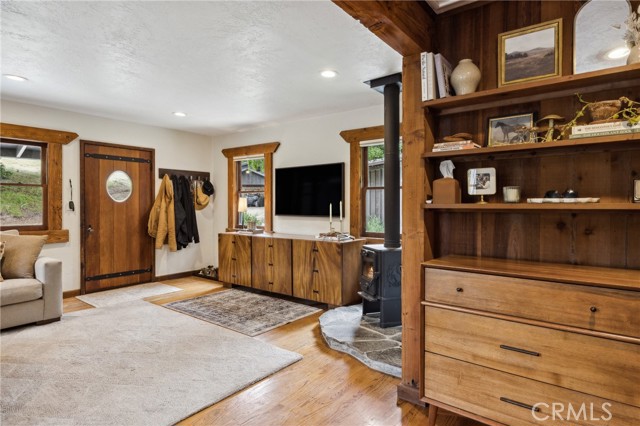 Detail Gallery Image 12 of 64 For 2965 Prefumo Canyon Rd, San Luis Obispo,  CA 93405 - 4 Beds | 3 Baths