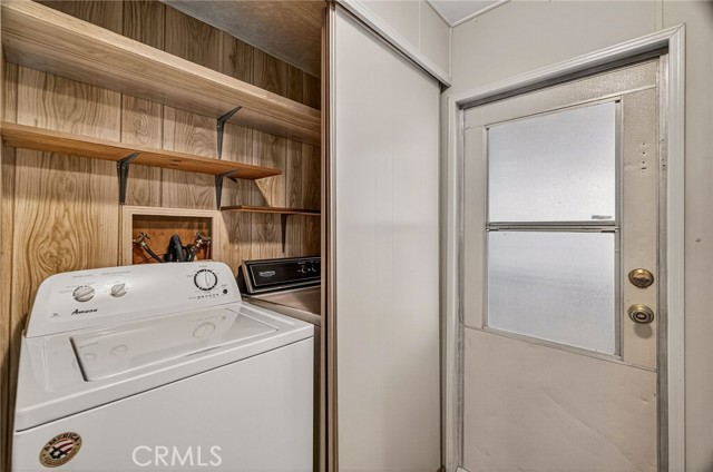 Washer & Dryer included