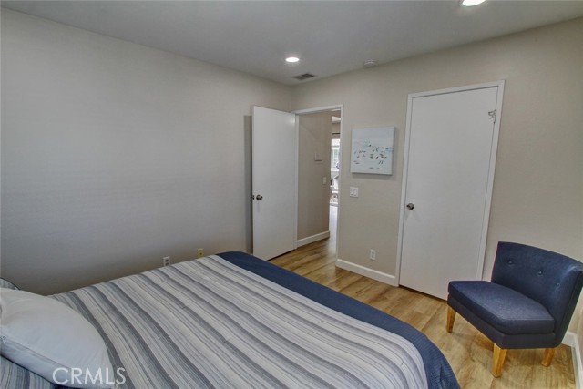 Detail Gallery Image 12 of 22 For 18292 Parkview Ln #201,  Huntington Beach,  CA 92648 - 1 Beds | 1 Baths