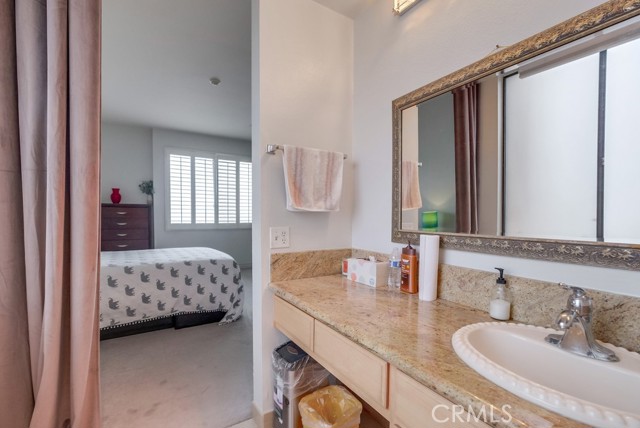 Detail Gallery Image 48 of 53 For 727 Esplanade, Redondo Beach,  CA 90277 - 2 Beds | 2/1 Baths