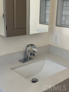 Detail Gallery Image 11 of 15 For 152 N Mariposa, Los Angeles,  CA 90004 - 2 Beds | 2 Baths