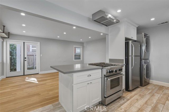 Detail Gallery Image 15 of 43 For 807 Cota, Torrance,  CA 90501 - 2 Beds | 1 Baths