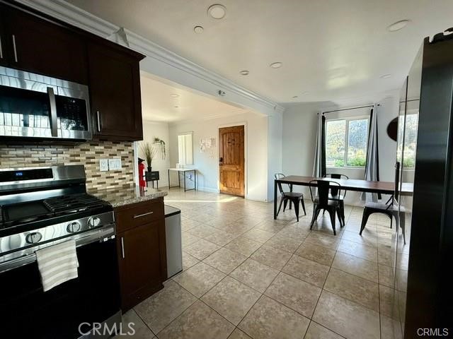 Detail Gallery Image 5 of 18 For 3856 W 108th, Inglewood,  CA 90303 - – Beds | – Baths