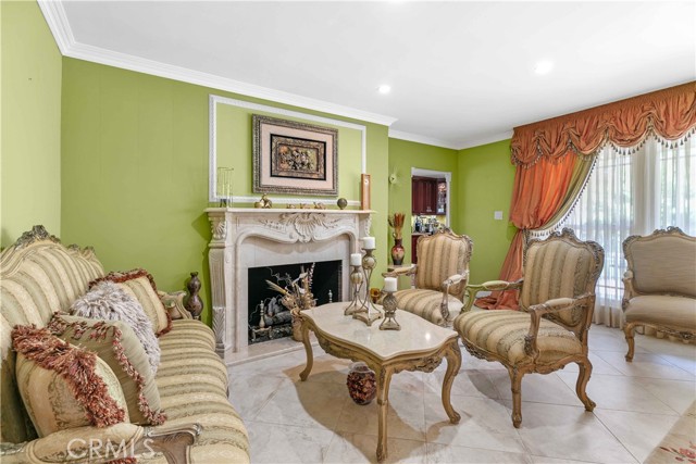 Detail Gallery Image 17 of 38 For 2741 E Glenoaks Bld, Glendale,  CA 91206 - 3 Beds | 2 Baths